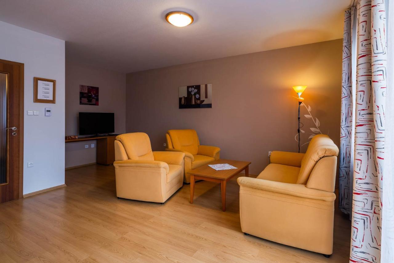 Apartman Eliska Třeboň Dış mekan fotoğraf